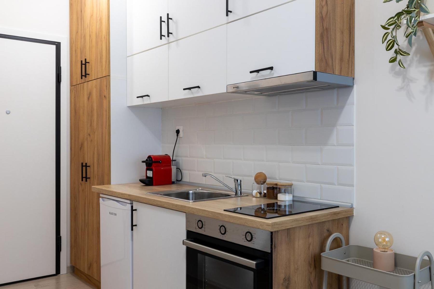 Micro 84 Apartment